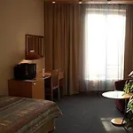 Perkuno Namai Park 3* Kaunas