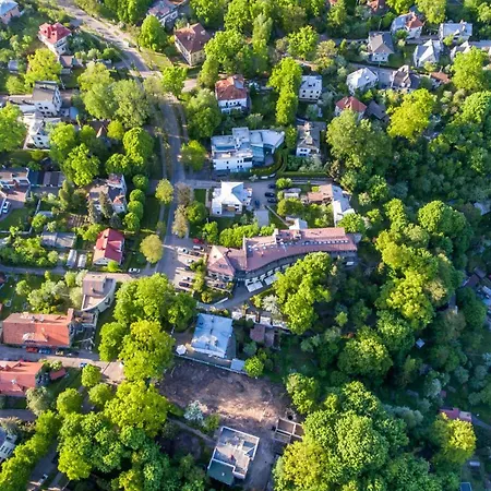 Perkuno Namai Park Отель Каунас